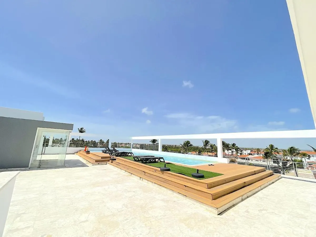 *****  Rooftop Pool Ducassi Studio Suites Deluxe Hotel Beach Club & Spa Punta Cana Dominikana
